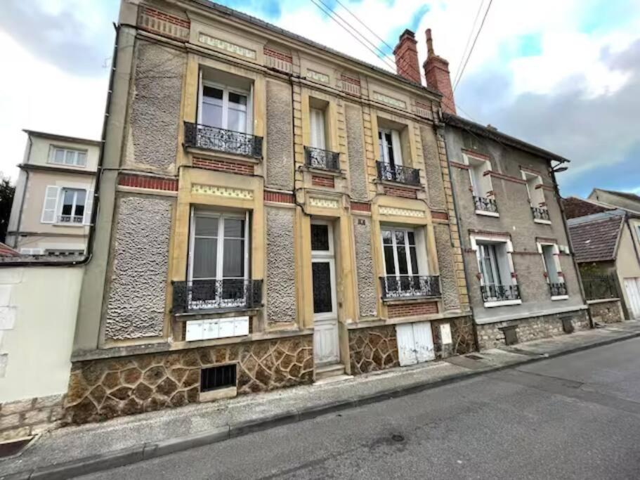 La Belle Pause - Studio Auxerre Proche Parking المظهر الخارجي الصورة
